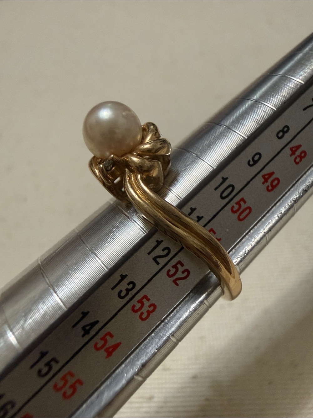 Stunning 14K Gold Swirl Ring W/Pearl & Diamond size 6 - Picture 5 of 17